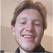 Profesor de Ingles Nativo criado en España, para mi lo mas Importante aprendiendo una lengua es divertirse y conversar!