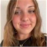 Soy una chica de 19 años, tengo el grado medio de atencion a personas en situacion de dependencia, y estoy buscando trabajo.