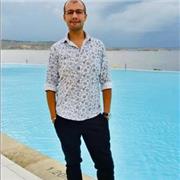Diplomato perito tecnico per il turismo impartisce lezioni private di italiano per stranieri e inglese/francese