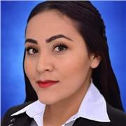 Profesora de español, con experiencia en comprensión lectora, lectura de libros