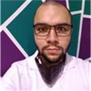 Profesor de guitarra: acústica y eléctrica, bajo eléctrico y ukulele. Aprende las canciones que más te gustan, desde música clásica, hasta reggaeton, pasando por rock en español y pop en inglés