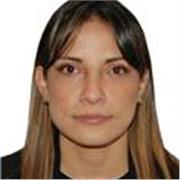 Conecta con el español auténtico de la mano de una latina.