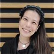 English tutor providing lessons to all ages