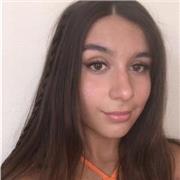 Estudiante nativa de Francia puede dar clase o ayudar con tareas en frances