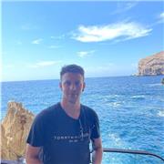 Insegnante di Matematica Sono uno studente magistrale di economia