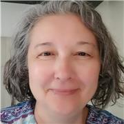 An empathetic online tutor who supports students with diverse learning needs, including ADHD, autism, anxiety, stress and more.