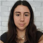 Estudiante con alto nivel en inglés, C1 advance, y experiencia practicando el idioma.