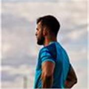 Titulado en Cafyd con experiencia en el futbol profesional en ámbito de readaptación de lesiones y preparación física. 