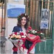 Laureata in Chimica e Tecnologia Farmaceutiche con 110 e lode, offre lezioni online di scienze (chimica generale, biologia).