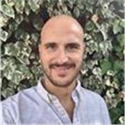 Diventa un Maestro della Grafica! Offro Corsi Creativi su Adobe Illustrator & Photoshop e sul mondo della stampa a 360 gradi.