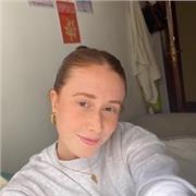 Estudiante de marketing ofrece clases particulares a niños de primaria y eso, en materias de lengua, inglés, francés, biología, sociales…