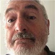 Je suis écrivain, animateur d'atelier d'écriture adultes
adolescents.