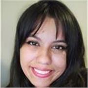 Estudiante de laboratorio, con conocimientos en biología general