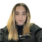 Soy una Productora audiovisual y amo todo este mundo del cine, soy muy dinámica a la hora de mis clases