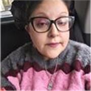 Se realizan clases particulares de inglés, lenguaje e historia. Poseo experiencia en docencia y soy muy responsable y dinámica