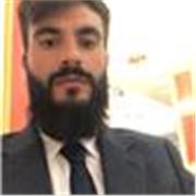 Dottore di Ricerca impartisce lezioni di Chimica Organica per studenti universitari, di liceo e istituti tecnici