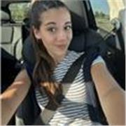 Graduada de ESO y Bachillerato Humanístico, esoecíficamente en legua y sus literaturas. 