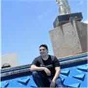 Soy arquitecto experto en diseño y construcción, historia del arte que comparte su pasión y experiencia con estudiantes y colegas. Guiado por la creatividad y la precisión, imparte conocimientos en planificación urbana, técnicas de construcción y teoría d
