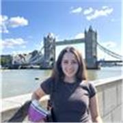 Profesora de primaria e infantil con mención en inglés y máster en neuropsicología educativa. Activa, comprometida e innovadora.