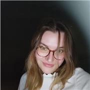 Étudiante en droit et titulaire d'un CEM en formation musicale, je me propose de donner des cours aux petits et grands !
Je peux tenir des leçons de solfège, niveau cycle 1 et 2, et de piano (initiation, débutant)
Travaillant également pour Parkours, je m