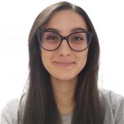 Docente di discipline umanistiche impartisce aiuto compiti e/o ripetizioni