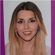 Profesora de lengua castellana, joven , dinámica ,con iniciativa y motivada por mejorar en mi trabajo.