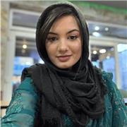 Nachhilfe Lehrerin für das Fach Deutsch, die Kinder aller Altersgruppen unterrichtet