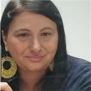 Maestra d' Arte offresi per aiuto compiti sia da casa che da remoto.