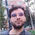 Eğlenceli ve mantıklı bir insanım. Öğrenmeye açık olan herkese ders anlatabilirim. 