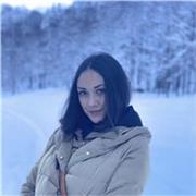 Buongiorno! Mi chiamo Chiara e sono una studentessa universitaria di Psicologia a Torino. Sono disponibile per ripetizioni di lingua (francese, inglese e spagnolo), di italiano, di arte e di storia, sia online che in presenza nella città di Torino. Ho una
