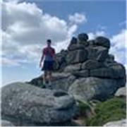 Estoy haciendo economía y tengo una gran base en matemáticas. 