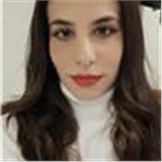 ​Docente di italiano, storia e geografia impartisce lezioni per alunni di scuola primaria e secondaria di I grado