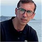 Profesor de francés con un título DALF c2 nativo.