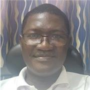 English tutor, ready to help students improve in English