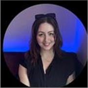 Dynamic English tutor and theatre producer with a Degree in English and Drama, offering inspiring language and literature lessons