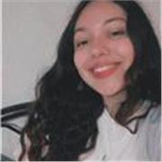 Profesora titulada en Ingeniería de sistemas, con más de tres años de experiencia en el campo.