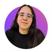 Graduada en psicología con máster en psicología deportiva 