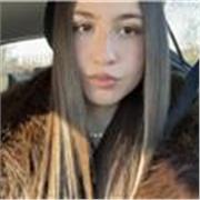 🎓 Ciao! Mi chiamo Giada, ho 18 anni e frequento l’ultimo anno di istituto tecnico commerciale. Offro ripetizioni e aiuto compiti