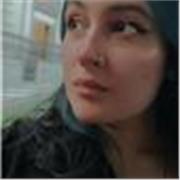 He dado clases y apoyo particular a niños de mi localidad, especialmente en la materia de inglés. Domino fluidez en conversación