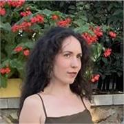 Profesora de Inglés, Historia e Historia del Arte imparte clases a alumnos de todas las edades