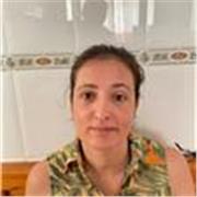 Dar clases a quien quiera aprender: Tengo GS en Secretariado donde se da inglés y francés profesional. 
