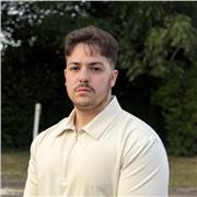 I’m a patient and supportive tutor who enjoys making complex maths simple!