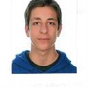 Estudiante de primero de carrera, con historial académico bastante bueno. Diploma de honor en secundaria y dos bachilleratos. 