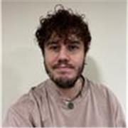 Profesor titulado en Grado de Educación Primaria con mención de Lengua Extranjera: Inglés