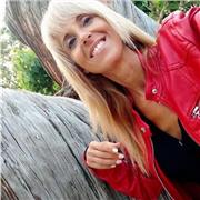 Francés todos los niveles. Traductora y voz en off para cuñas y anuncios publicitarios