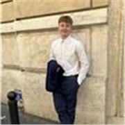 Diplomato al liceo scientifico e studente universitario ing.gestionale