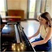 Lezioni di pianoforte per grandi e piccini