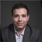 Profesional de Recursos Humanos con altas dotes de comunicación y escucha activa. Ayudar a las personas a encontrar soluciones.