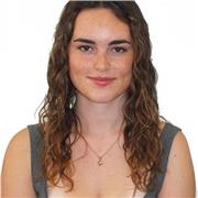 I am a native English speaker with prior experience tutoring primary students