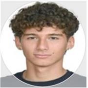 No tengo ninguna titulación en inglés pero se me da bastante bien y actualmente voy a cursar 2 de bachillerato 